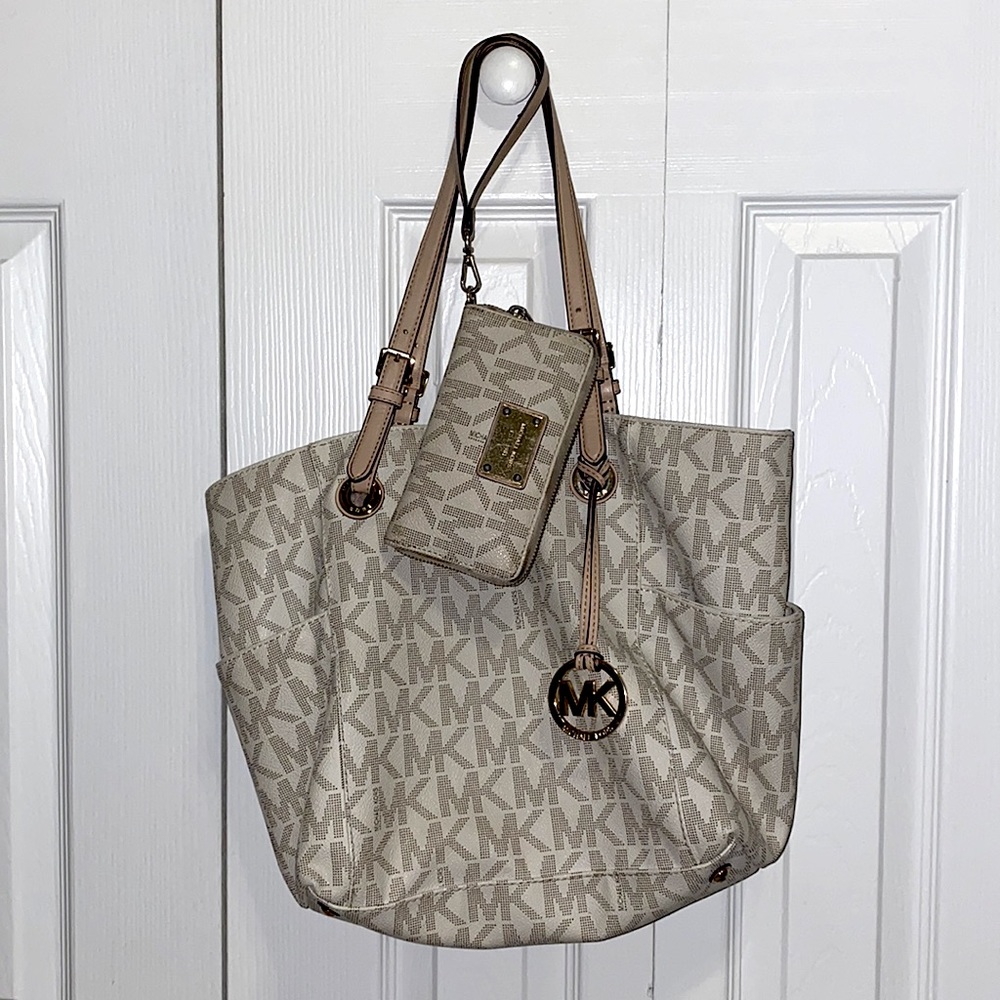 Michael Kors Tote + Wristlet
